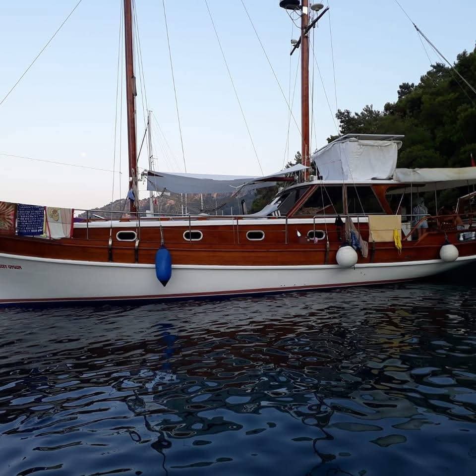 Luxury Boat Charter in Gocek for 35.000 TL per day | 8 Person Accommodation with Cook